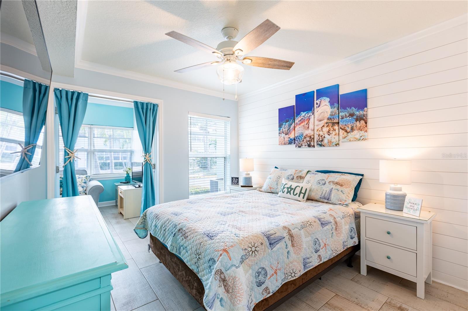 BAREFOOT BEACH RESORT OF INDIAN SHORES - Residential