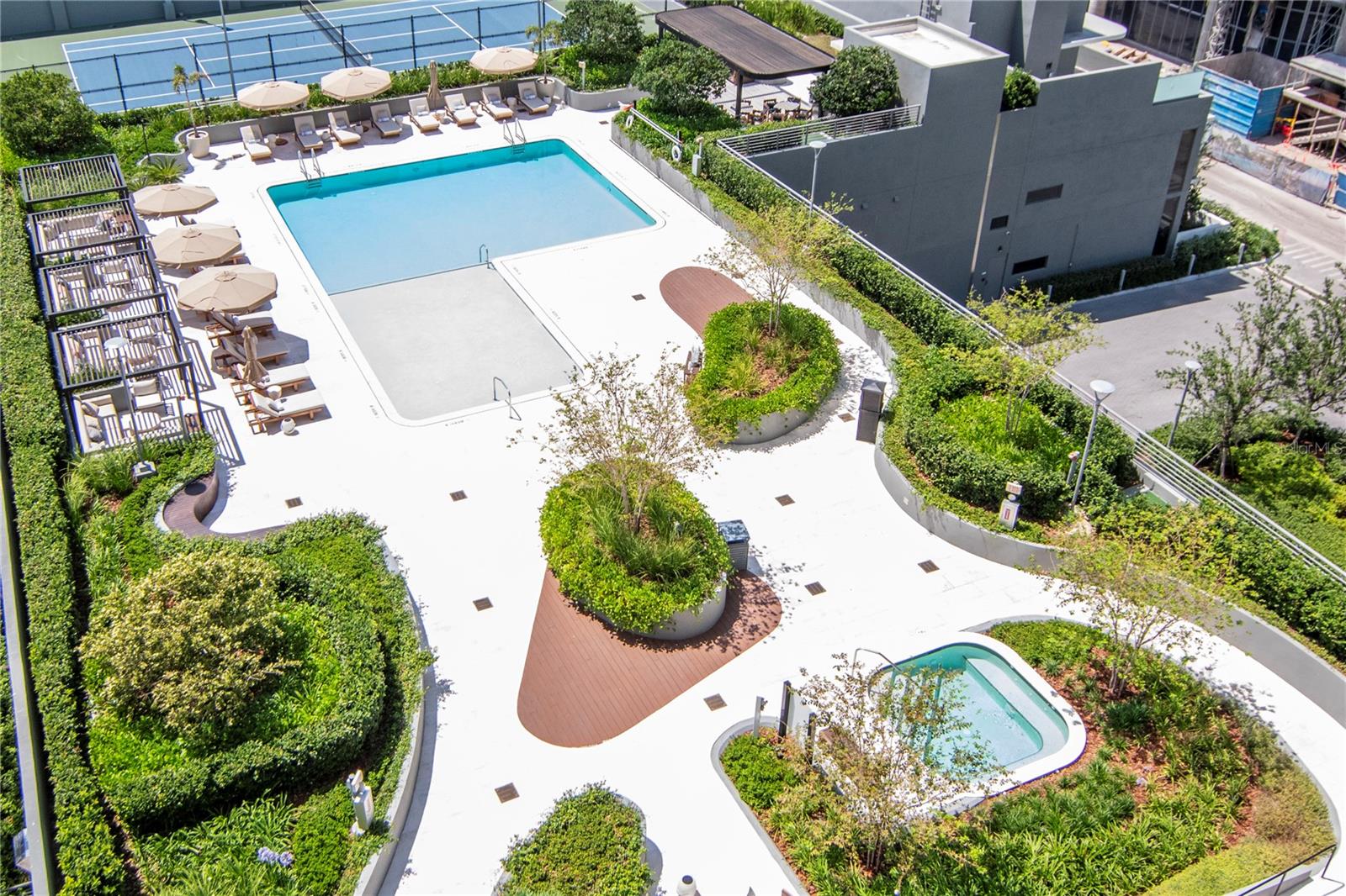 3105 BAY OAKS CONDOMINIUM - Residential