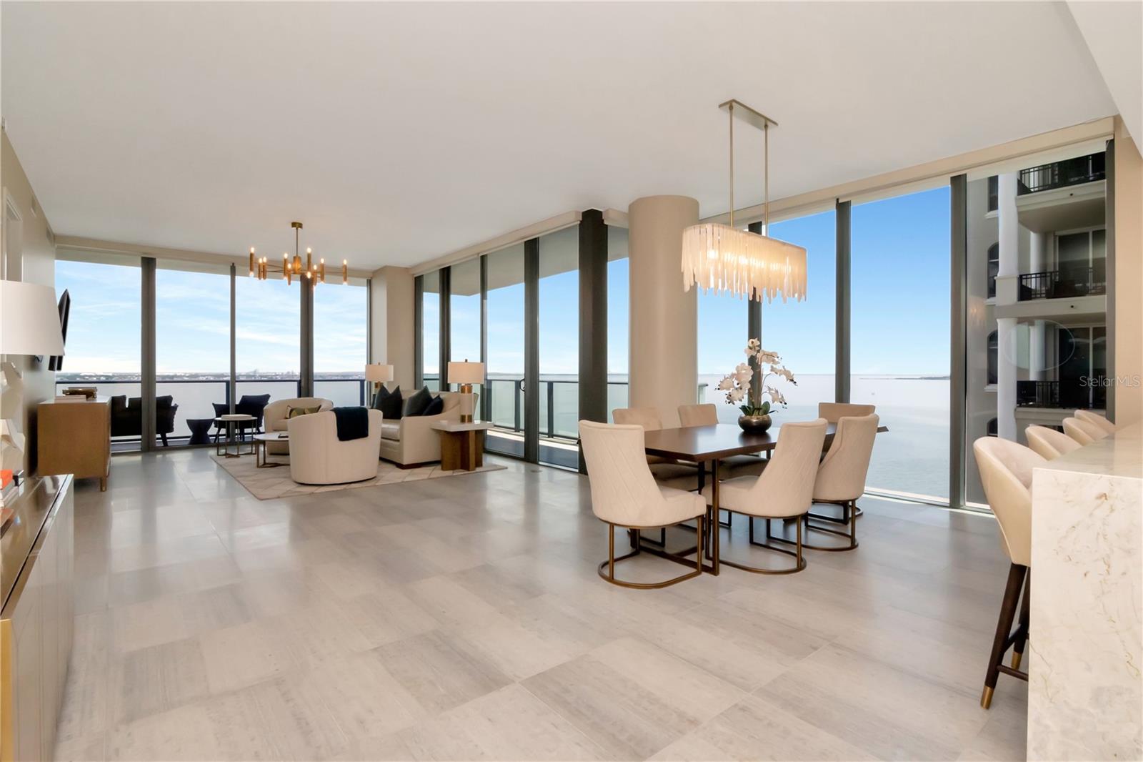 3105 BAY OAKS CONDOMINIUM - Residential