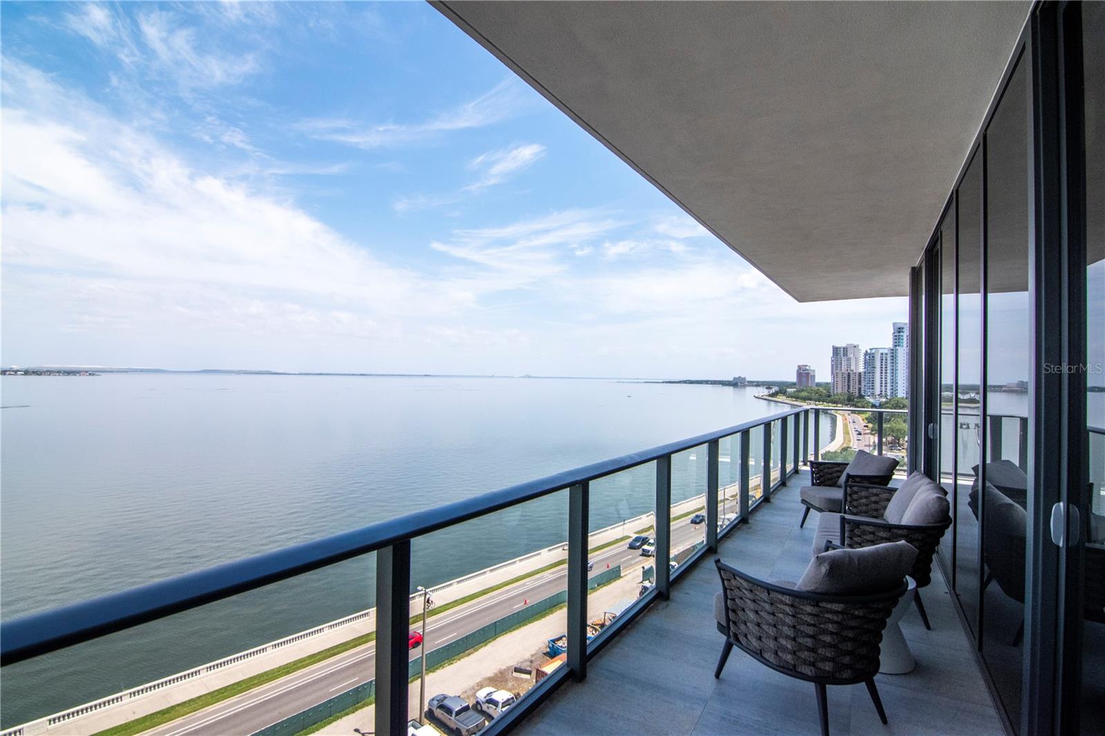 3105 BAY OAKS CONDOMINIUM - Residential
