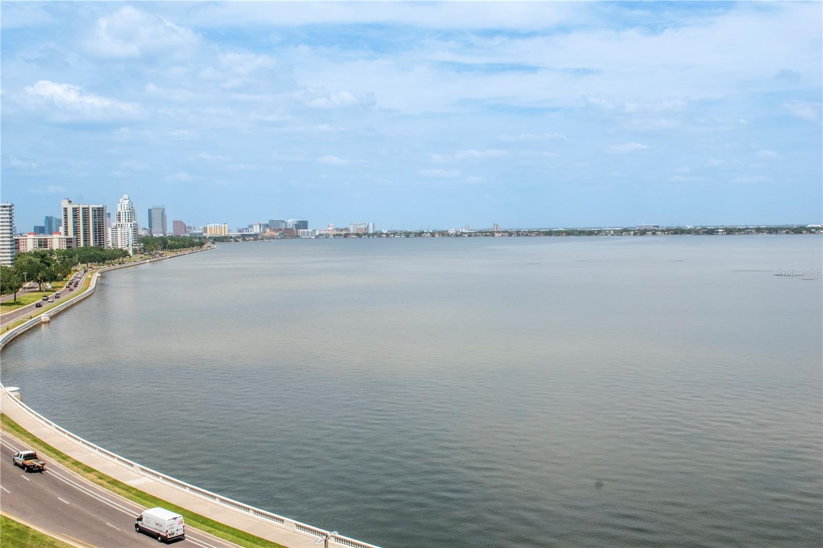 3105 BAY OAKS CONDOMINIUM - Residential