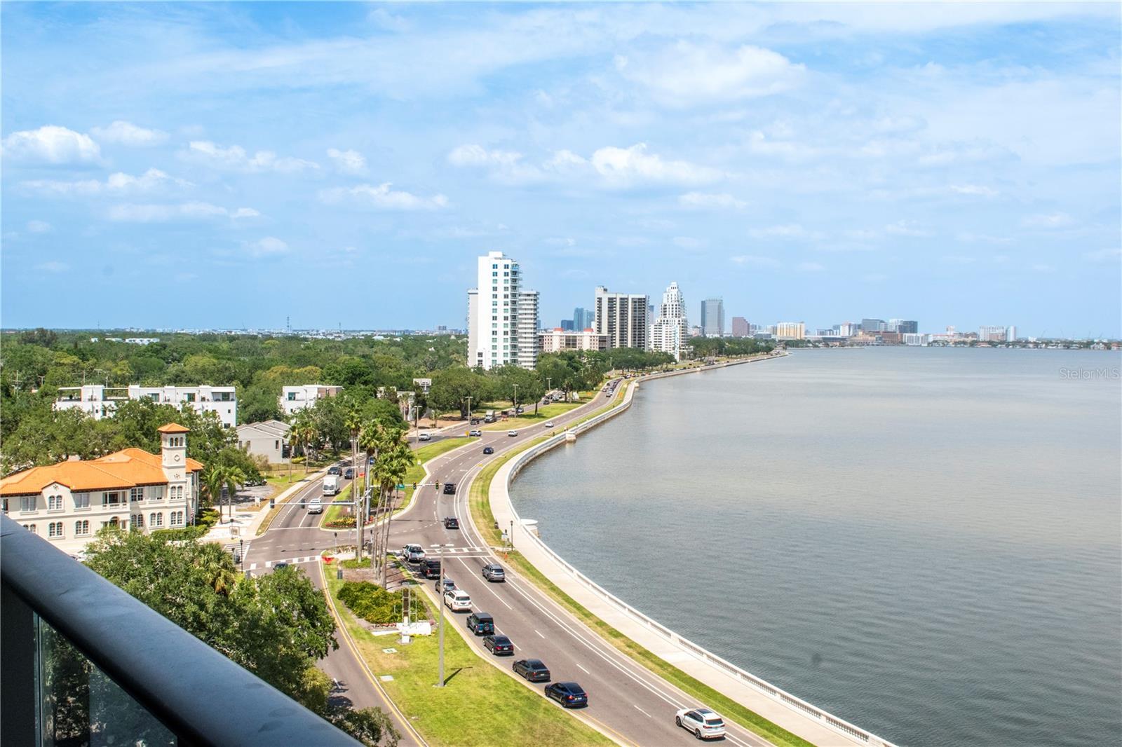 3105 BAY OAKS CONDOMINIUM - Residential