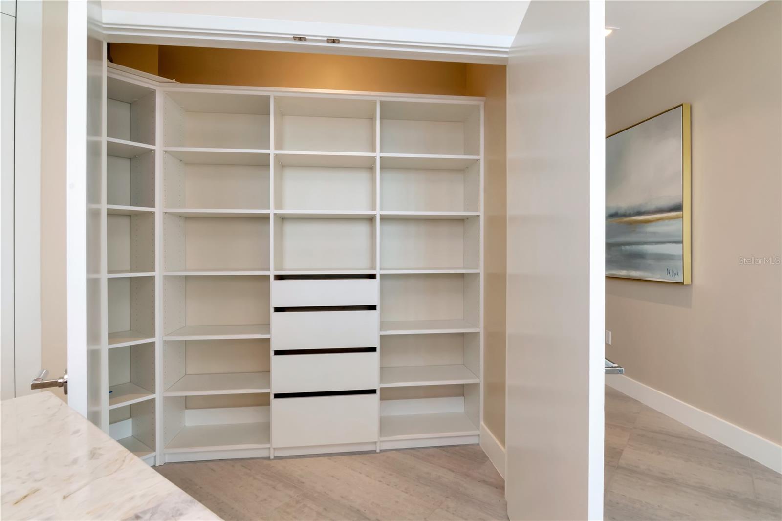 3105 BAY OAKS CONDOMINIUM - Residential