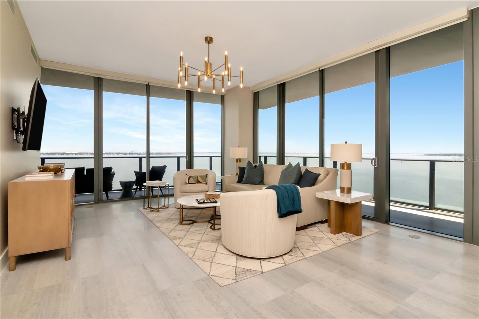 3105 BAY OAKS CONDOMINIUM - Residential