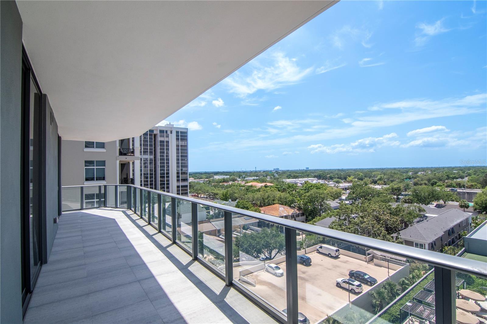 3105 BAY OAKS CONDOMINIUM - Residential
