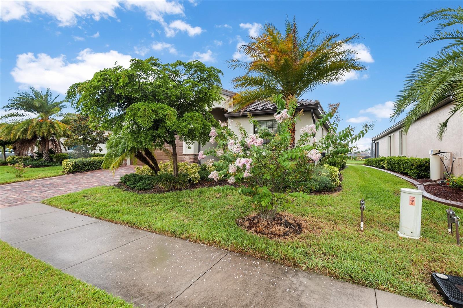 GRAN PARADISO PH 1 - Residential