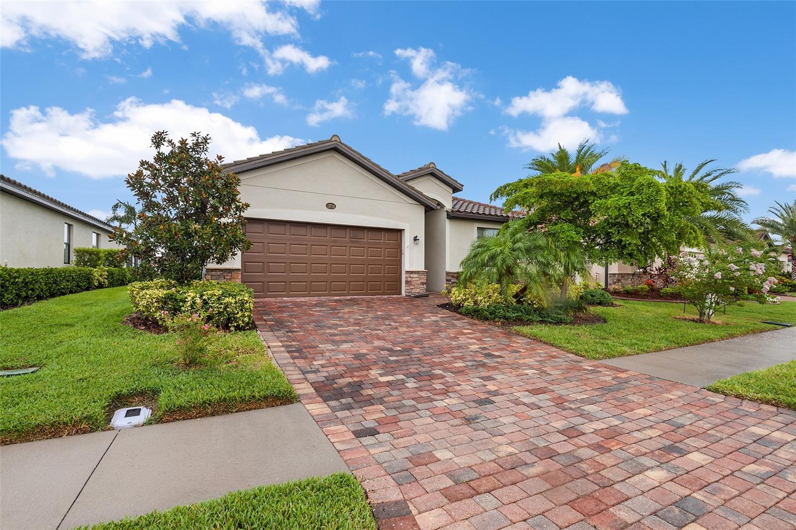 GRAN PARADISO PH 1 - Residential