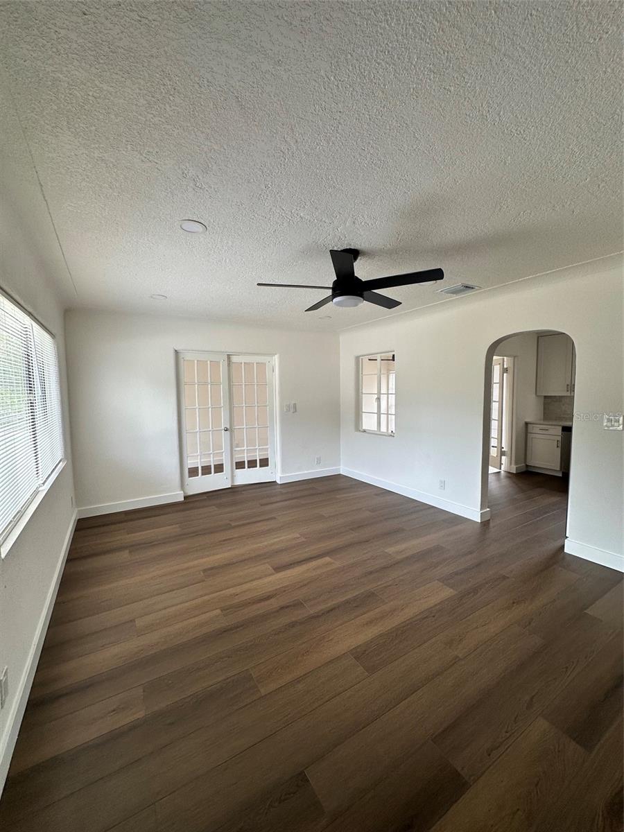 ALLEN-GAY SUB - Residential