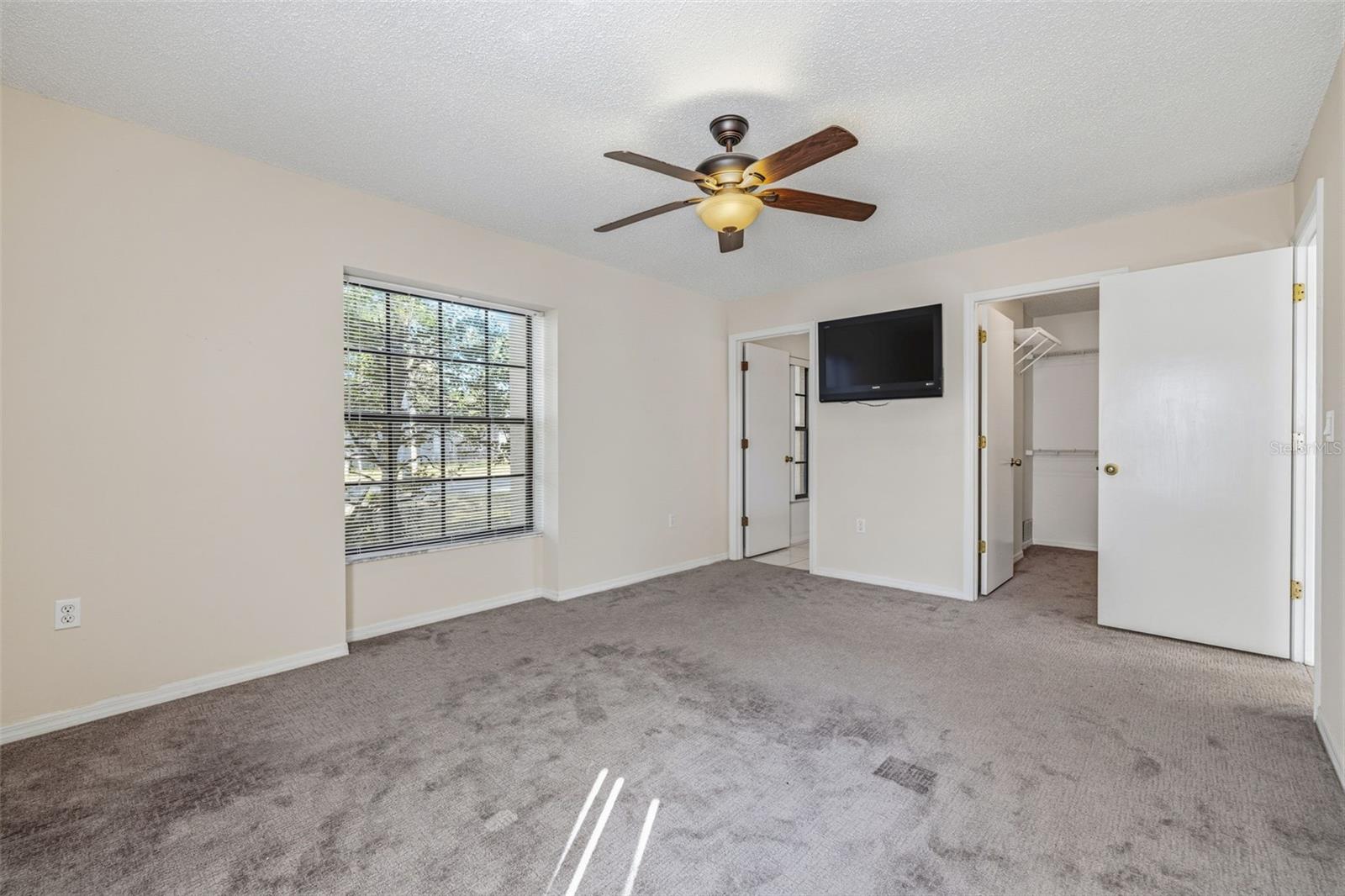 PARK LAKE ESTATES - Residential