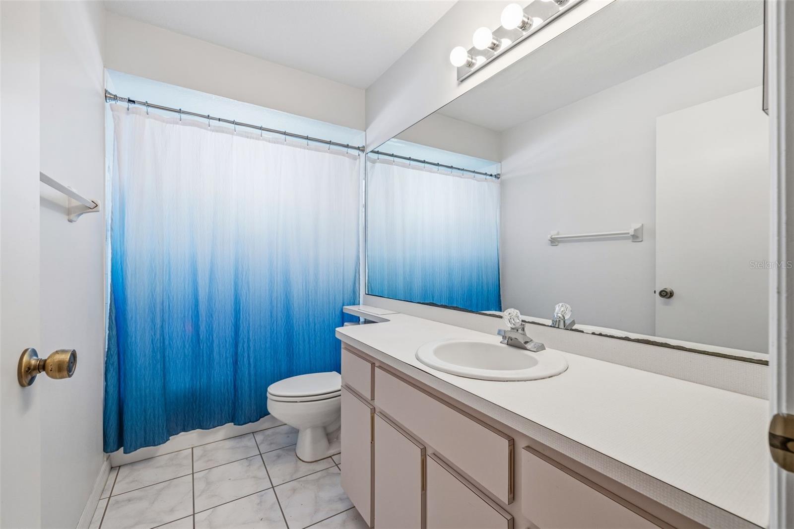 PARK LAKE ESTATES - Residential