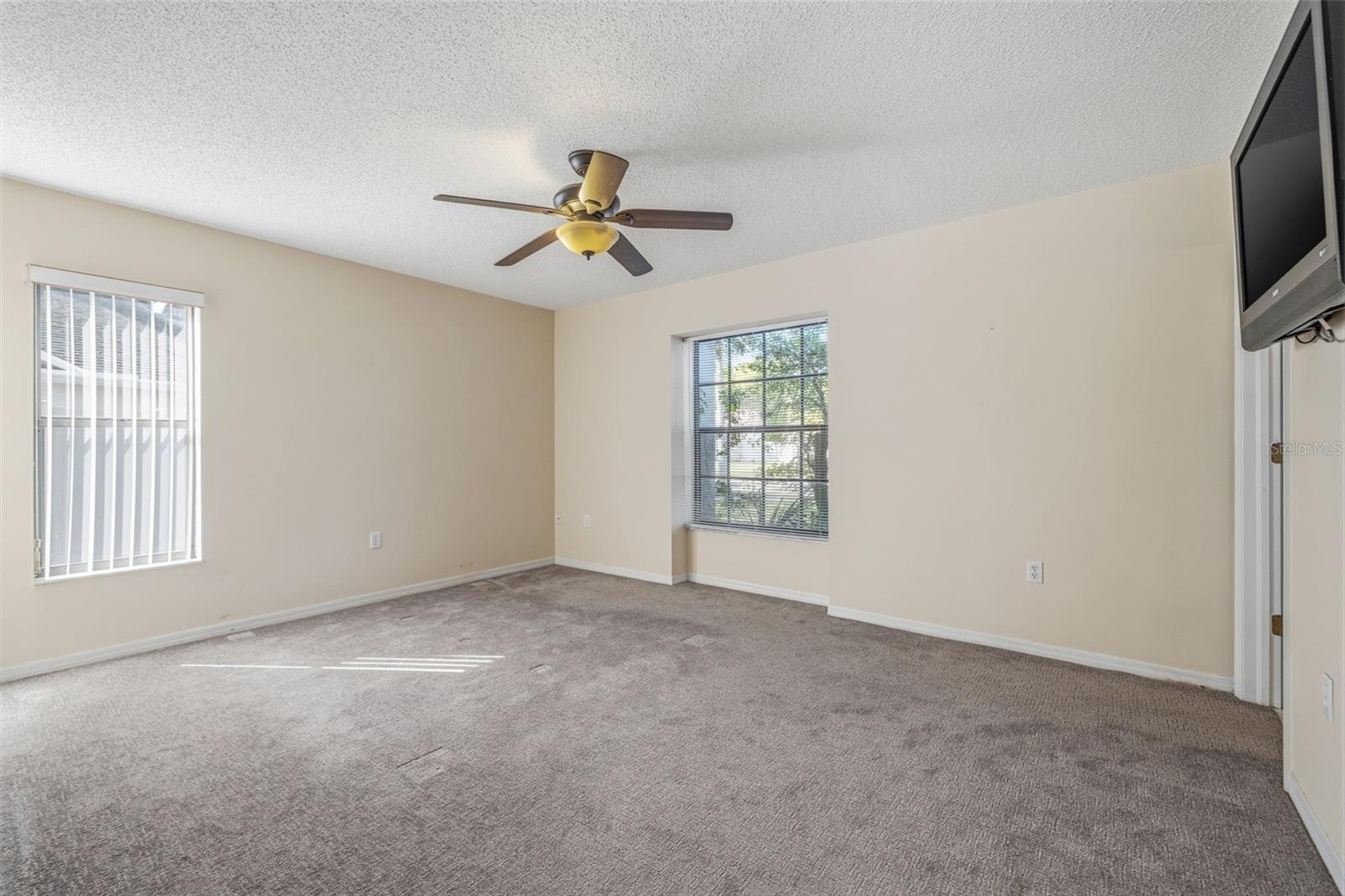 PARK LAKE ESTATES - Residential