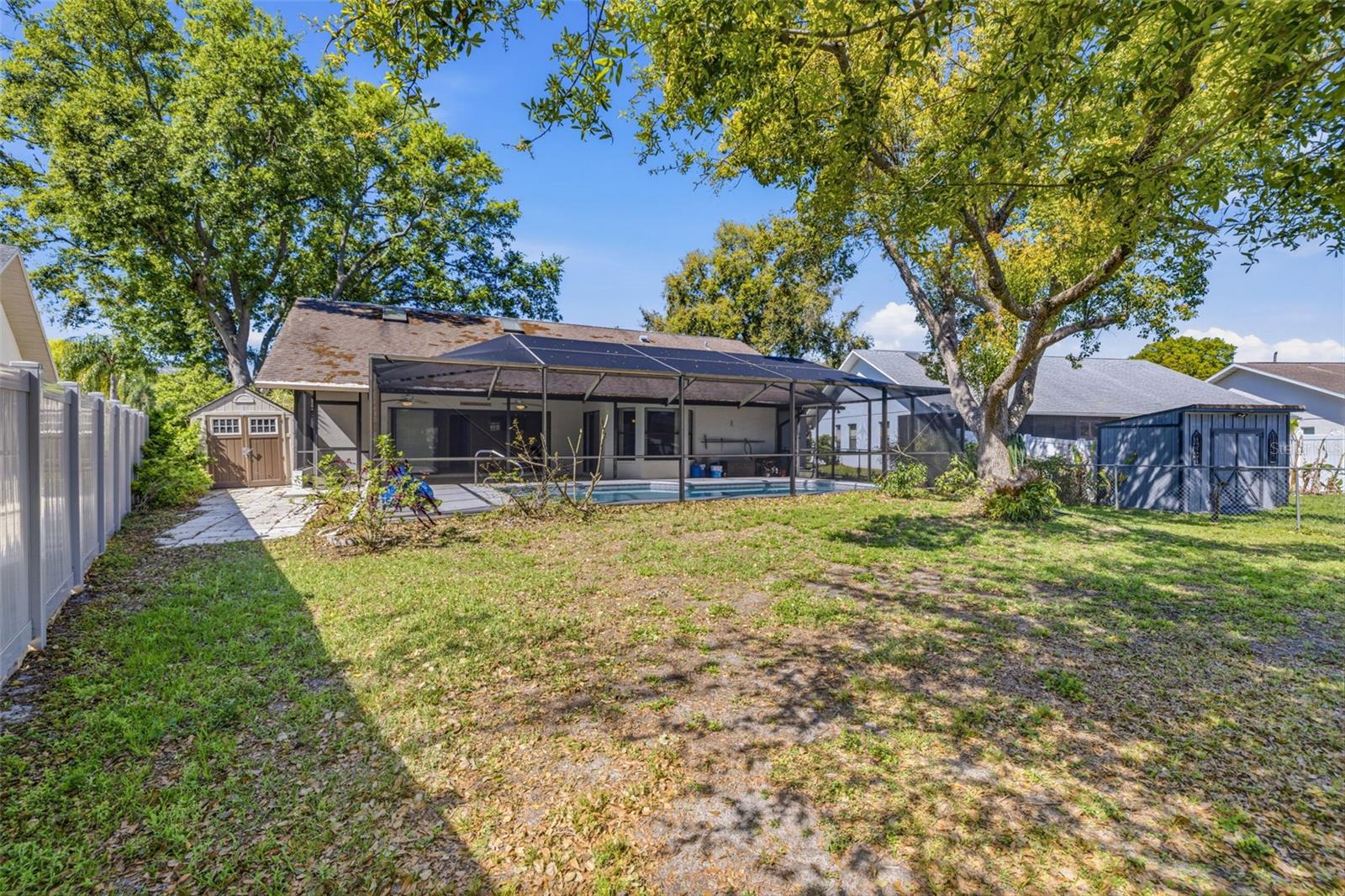 PARK LAKE ESTATES - Residential