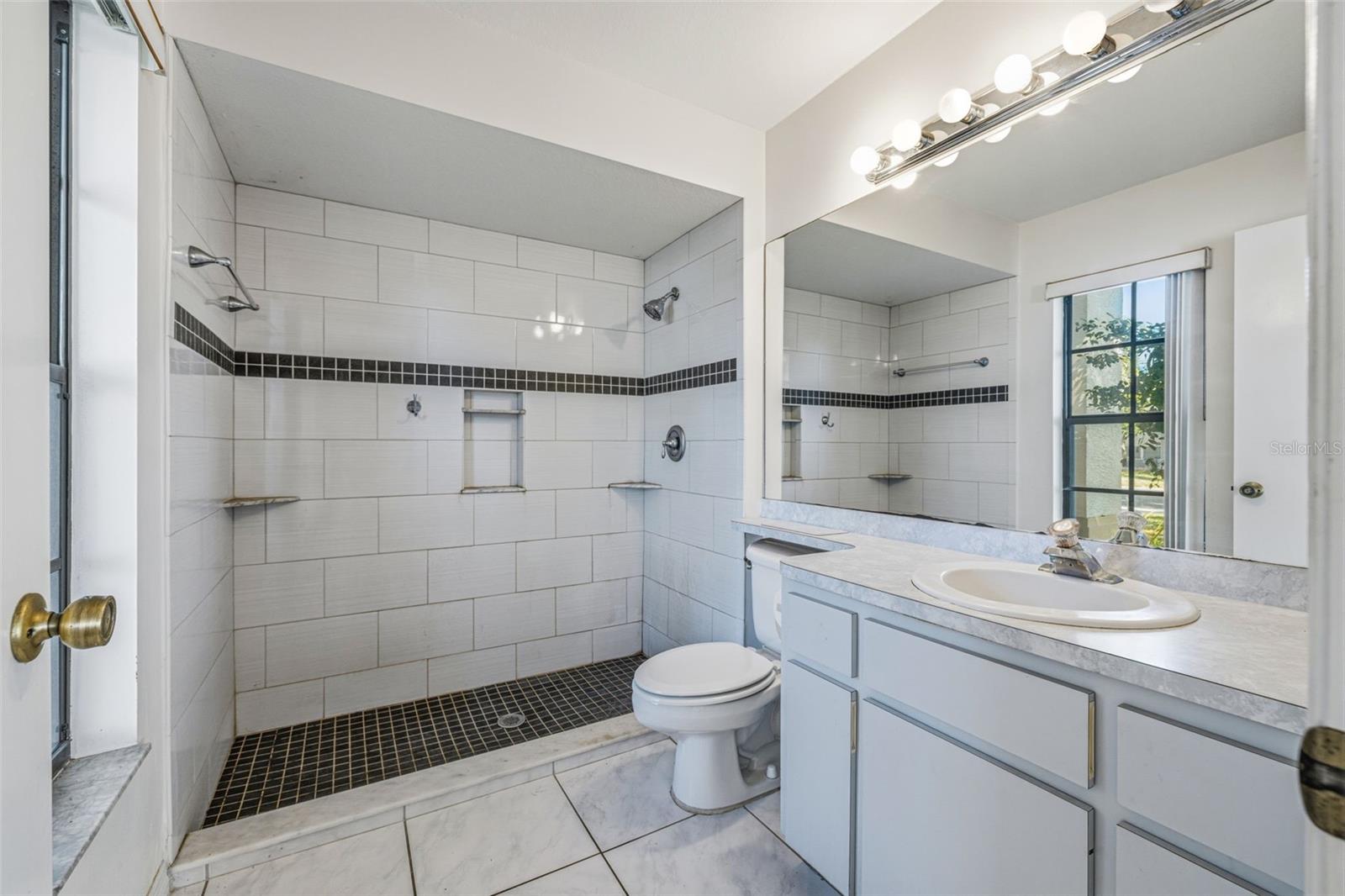 PARK LAKE ESTATES - Residential