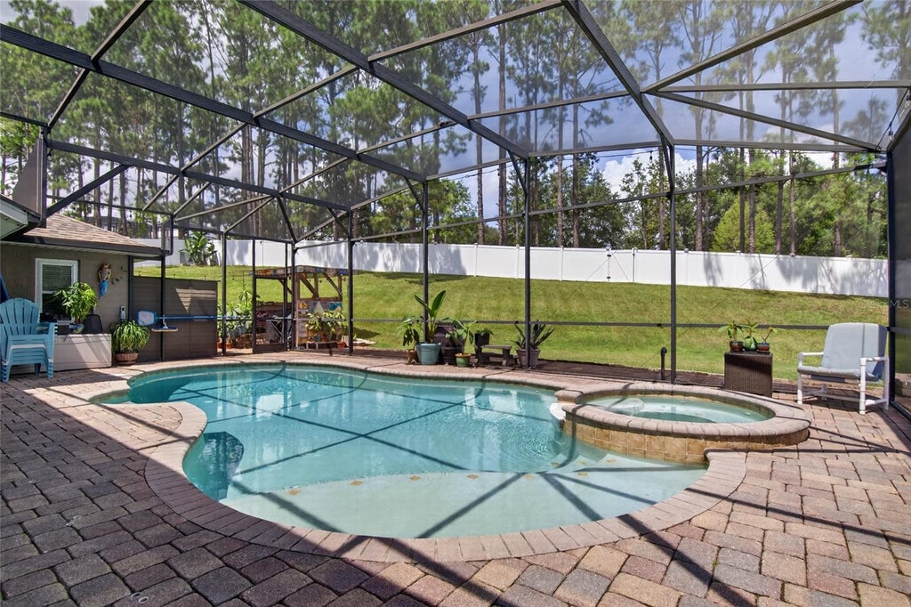 Photo of 12902 Colonnade Circle, Clermont, FL 34711 (MLS # G5117727)