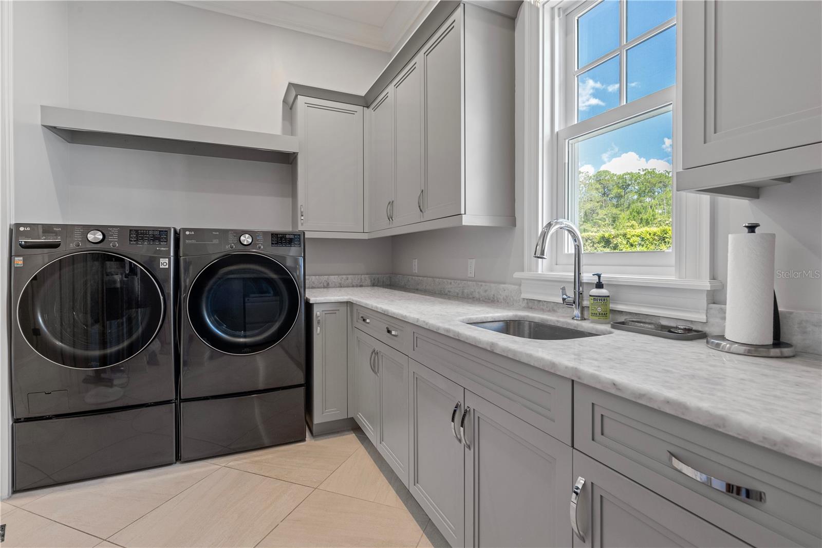 GOLDEN OAK PH 1C - Residential