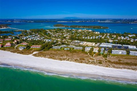 A home in LONGBOAT KEY