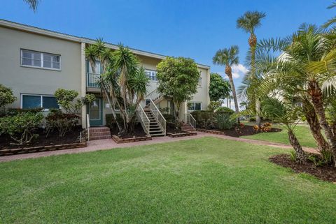 A home in LONGBOAT KEY