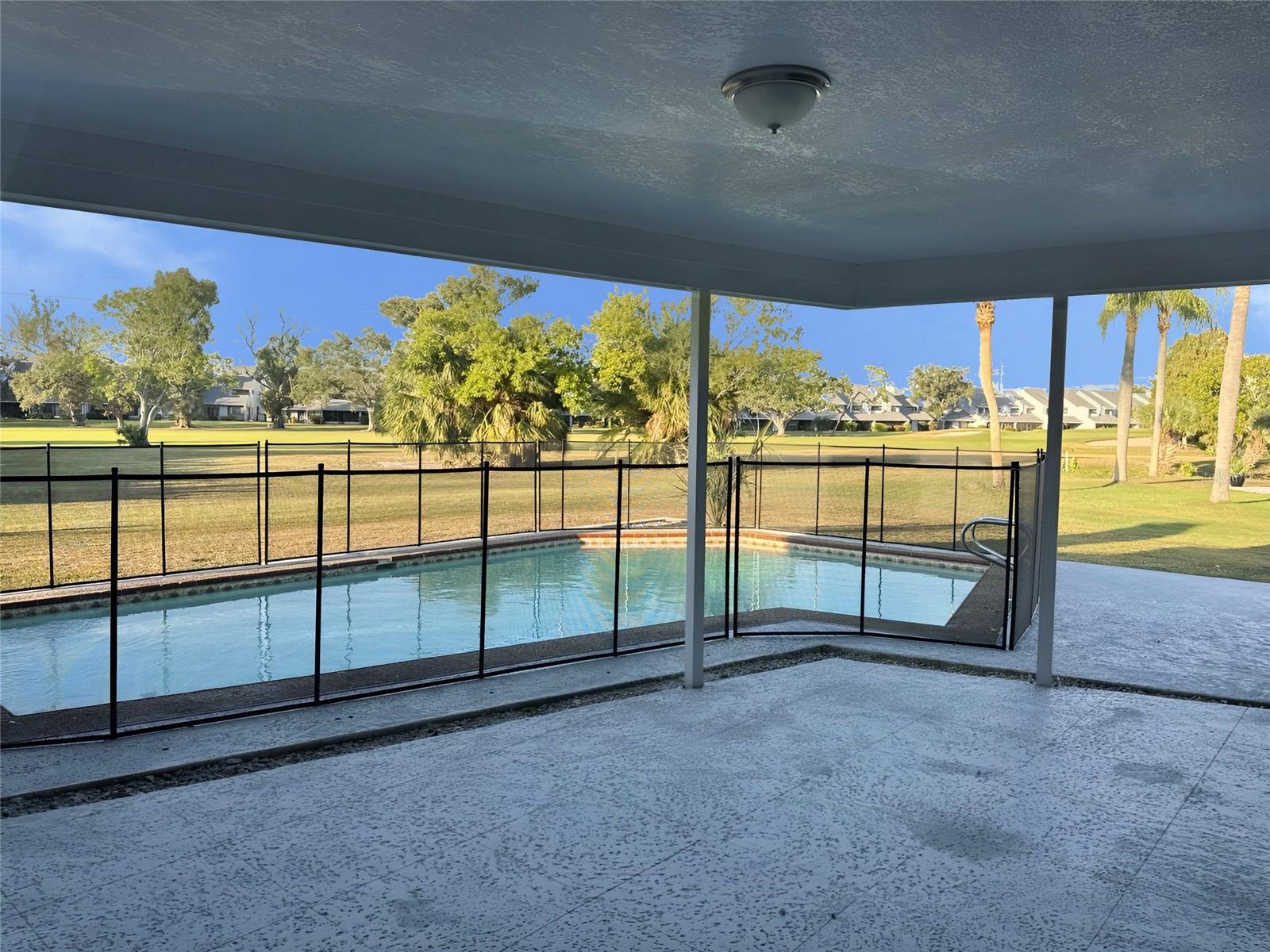 SEMINOLE LAKE GOLF & COUNTRY CLUB ESTATES - Residential