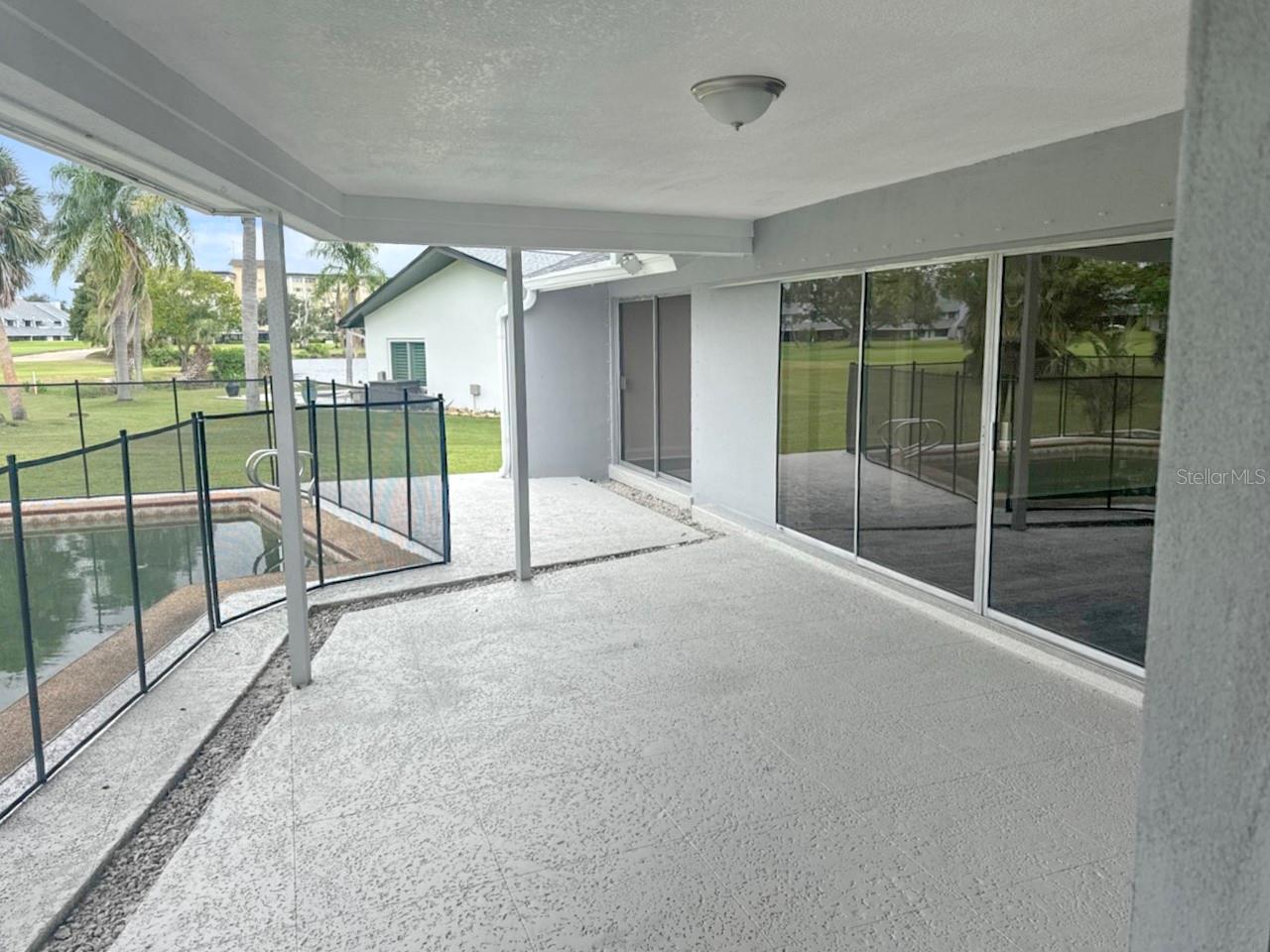 SEMINOLE LAKE GOLF & COUNTRY CLUB ESTATES - Residential