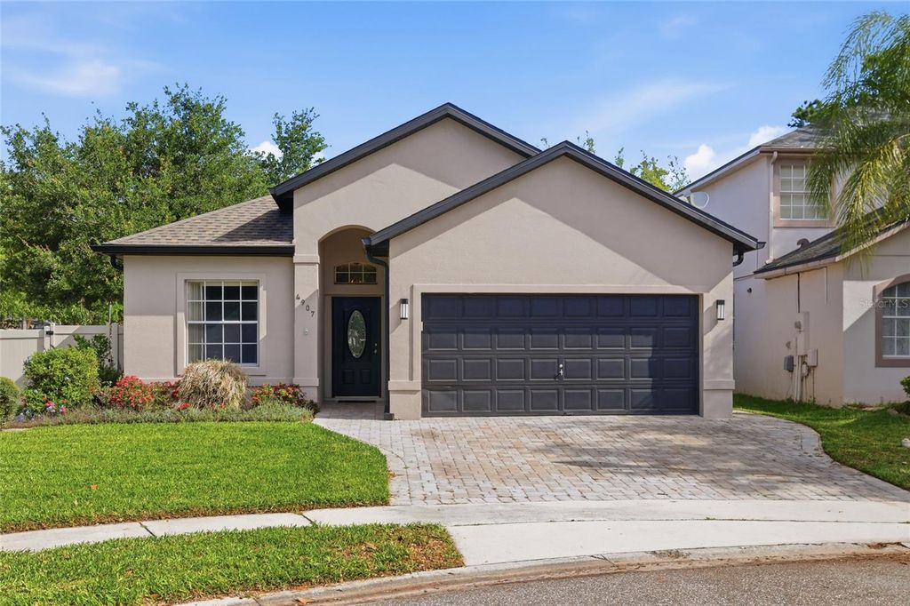 Photo of 4907 Olde Kerry Drive, Orlando, FL 32837 (MLS # O6398233)