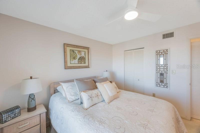 VILLAGE AT TIERRA VERDE CONDO - Residential Lease