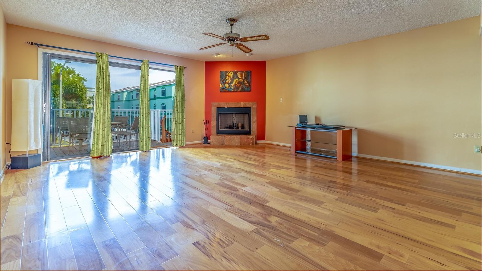 745 PINELLAS BAYWAY S 107