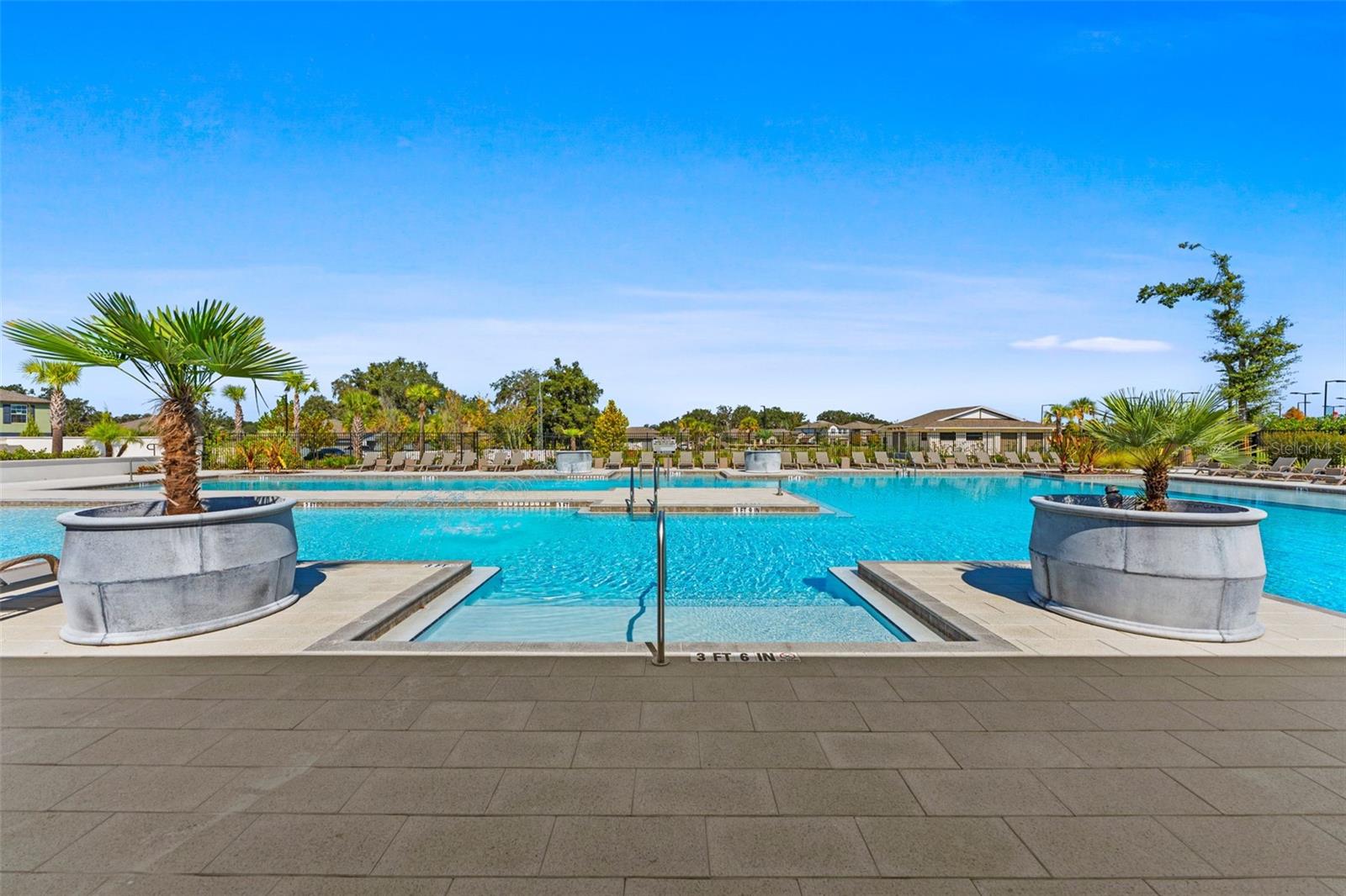 ABBOTT SQUARE PH 1A - Residential