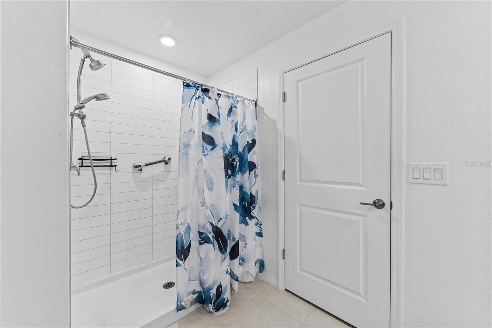 ABBOTT SQUARE PH 1A - Residential