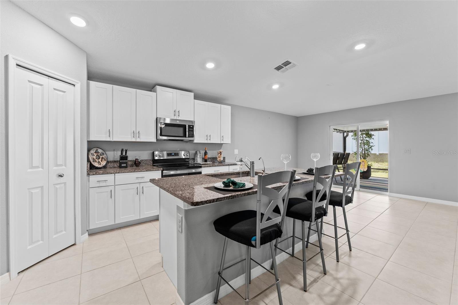 ABBOTT SQUARE PH 1A - Residential