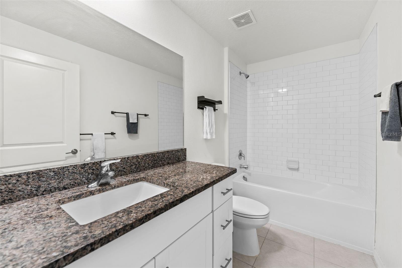 ABBOTT SQUARE PH 1A - Residential