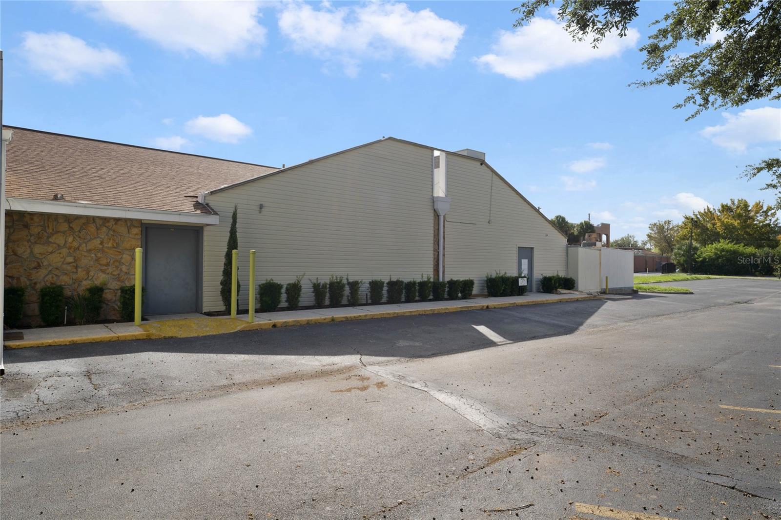 KISSIMMEE EXECUTIVE PARK - Commercial Sale