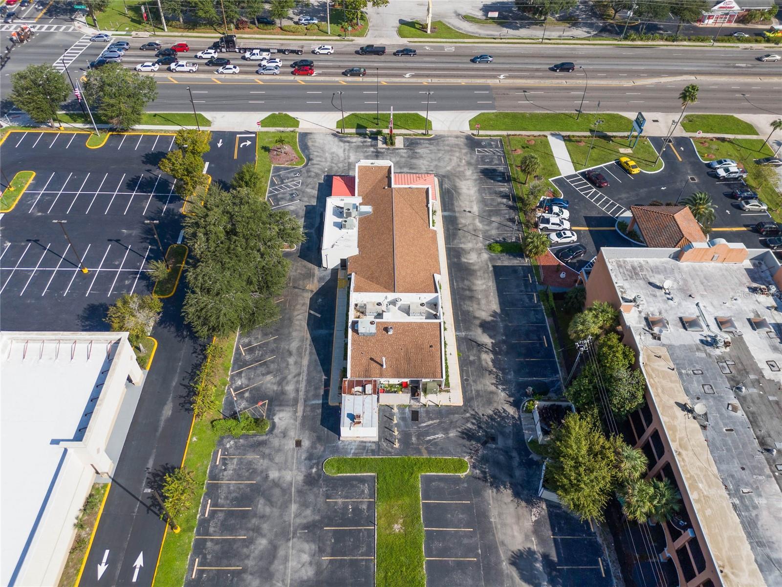 KISSIMMEE EXECUTIVE PARK - Commercial Sale