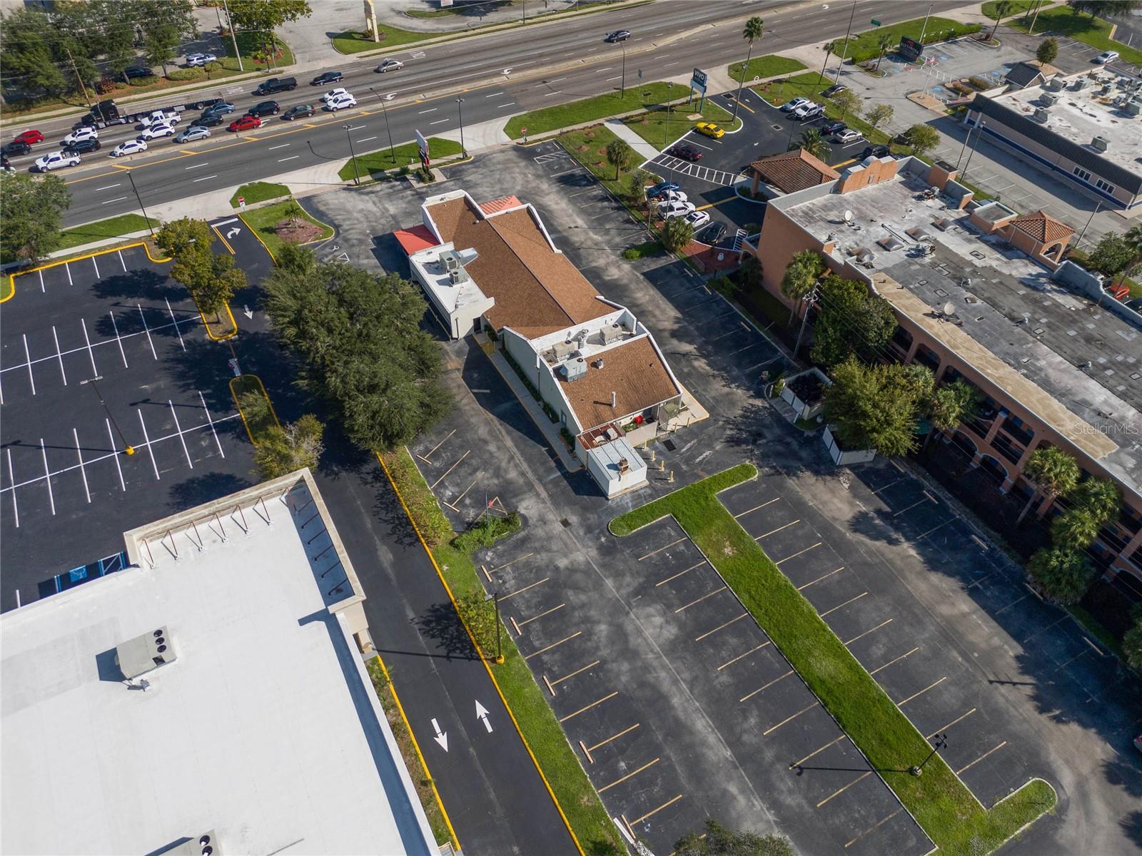 KISSIMMEE EXECUTIVE PARK - Commercial Sale
