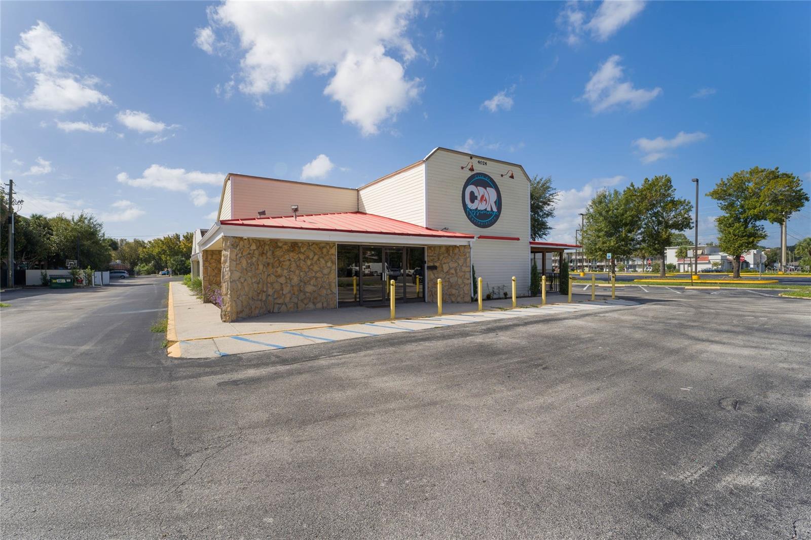 KISSIMMEE EXECUTIVE PARK - Commercial Sale
