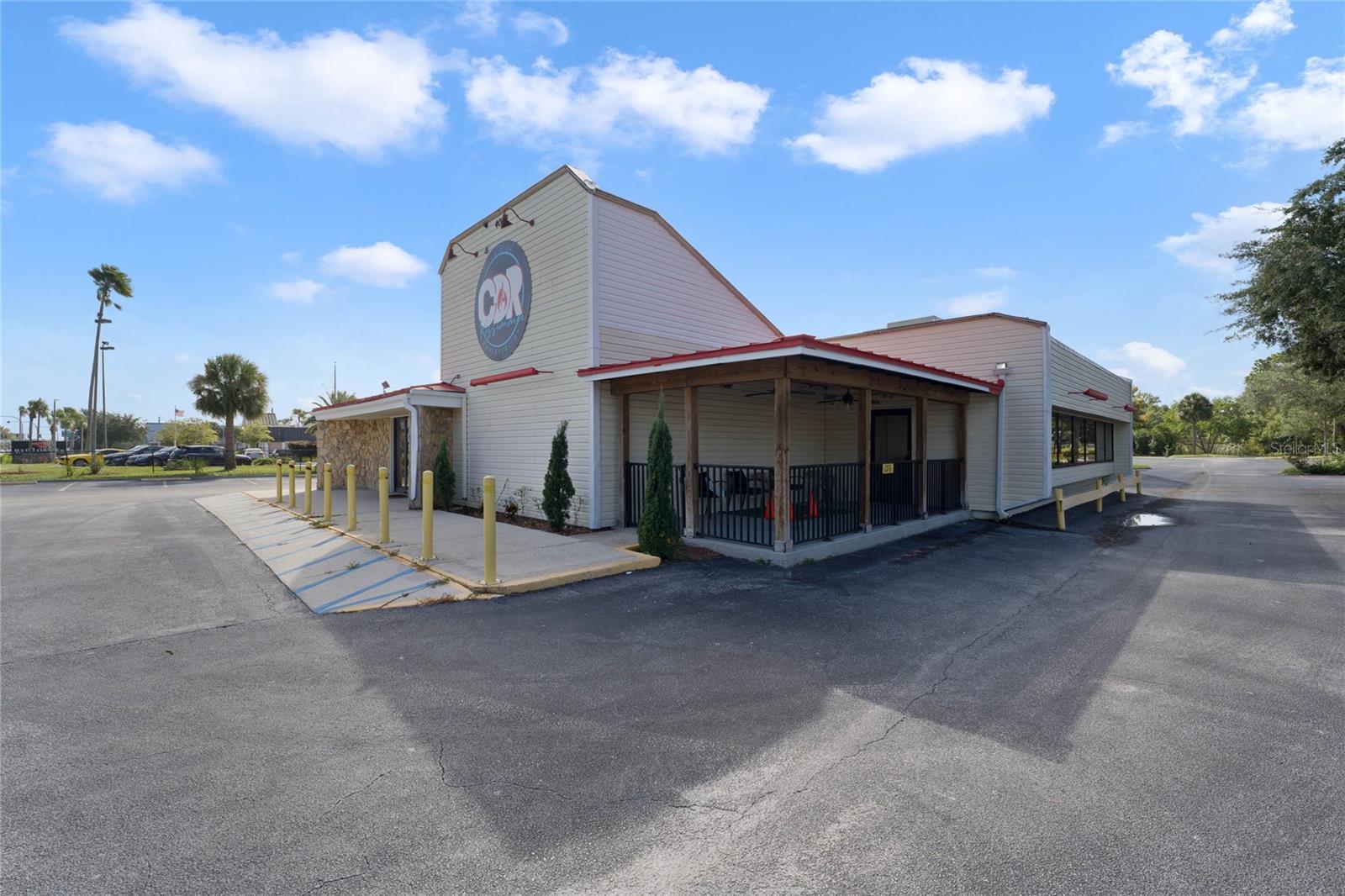 KISSIMMEE EXECUTIVE PARK - Commercial Sale