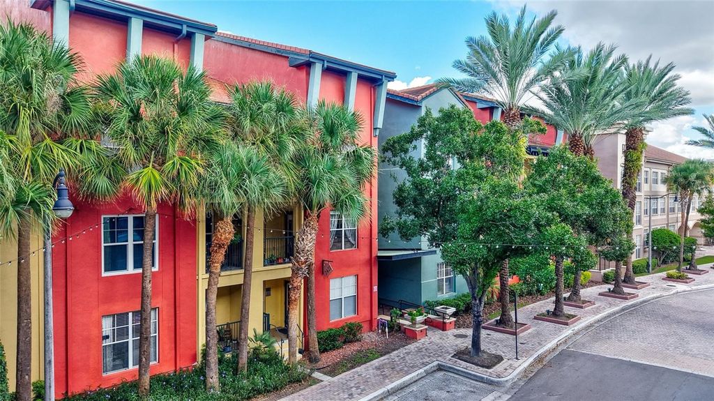 Photo of 2421 W Horatio Street #820, Tampa, FL 33609 (MLS # TB8433137)