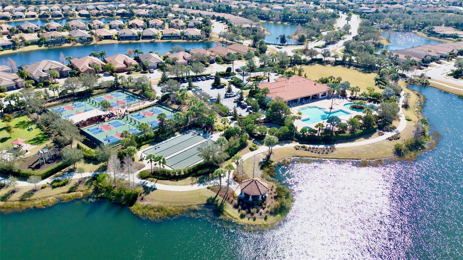 ESPLANADE PH 1 - Residential