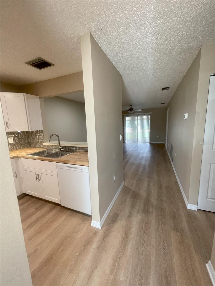 3007 WAINWRIGHT COURT