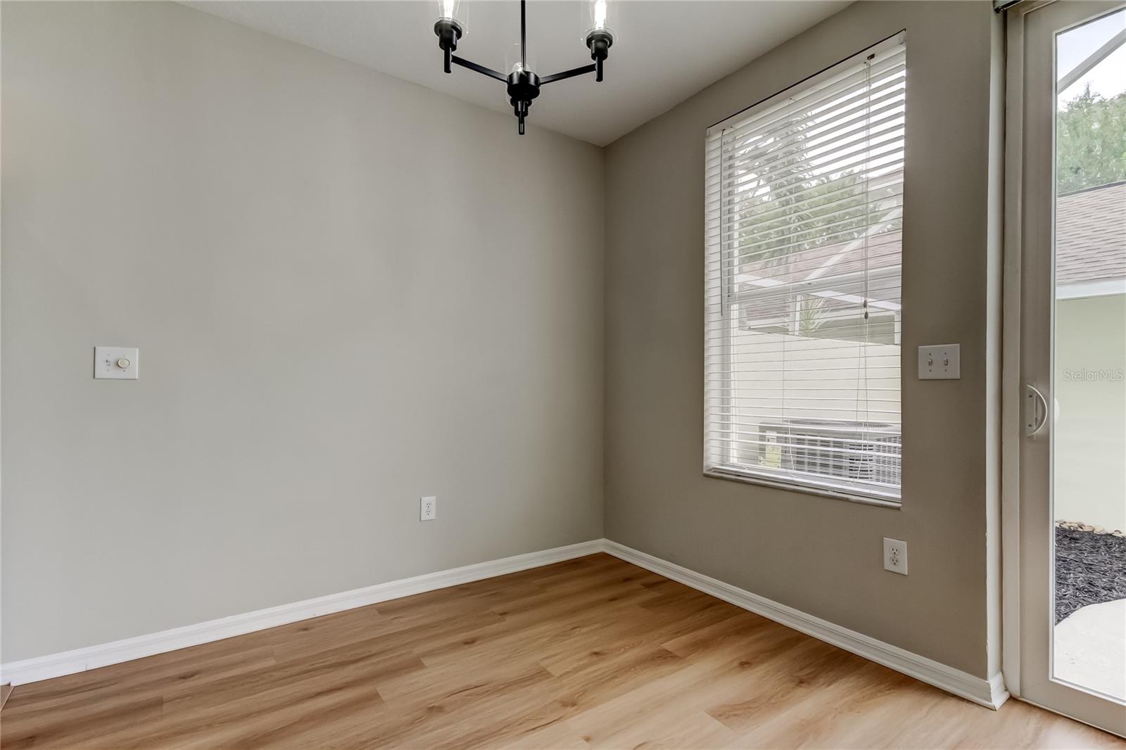 WESTCHASE SEC 325A - Residential Lease