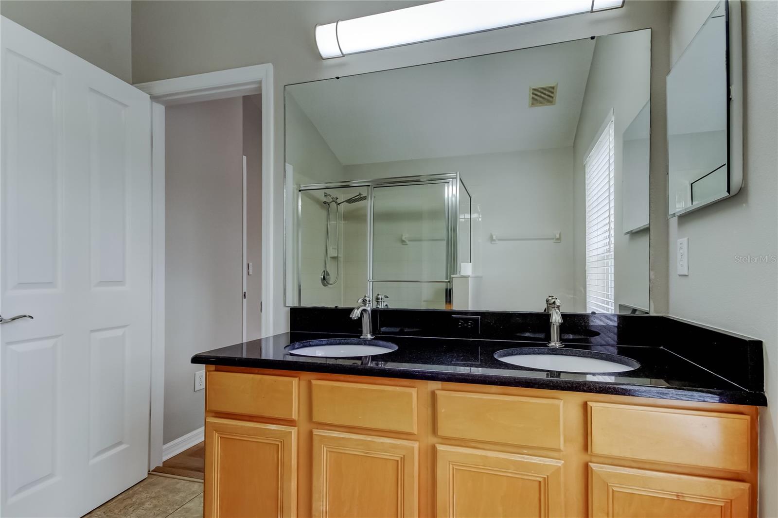 WESTCHASE SEC 325A - Residential Lease