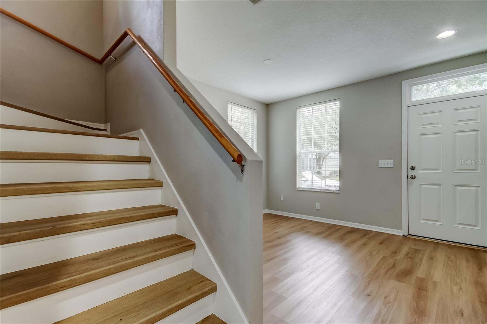 WESTCHASE SEC 325A - Residential Lease