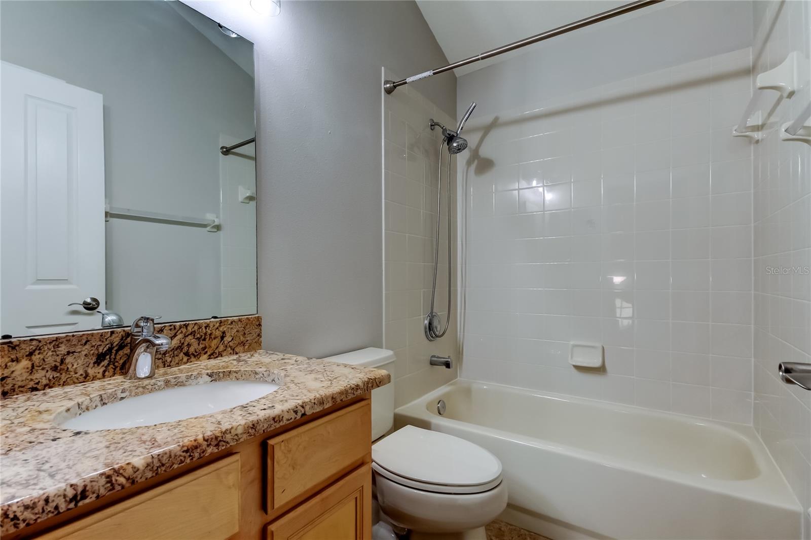 WESTCHASE SEC 325A - Residential Lease