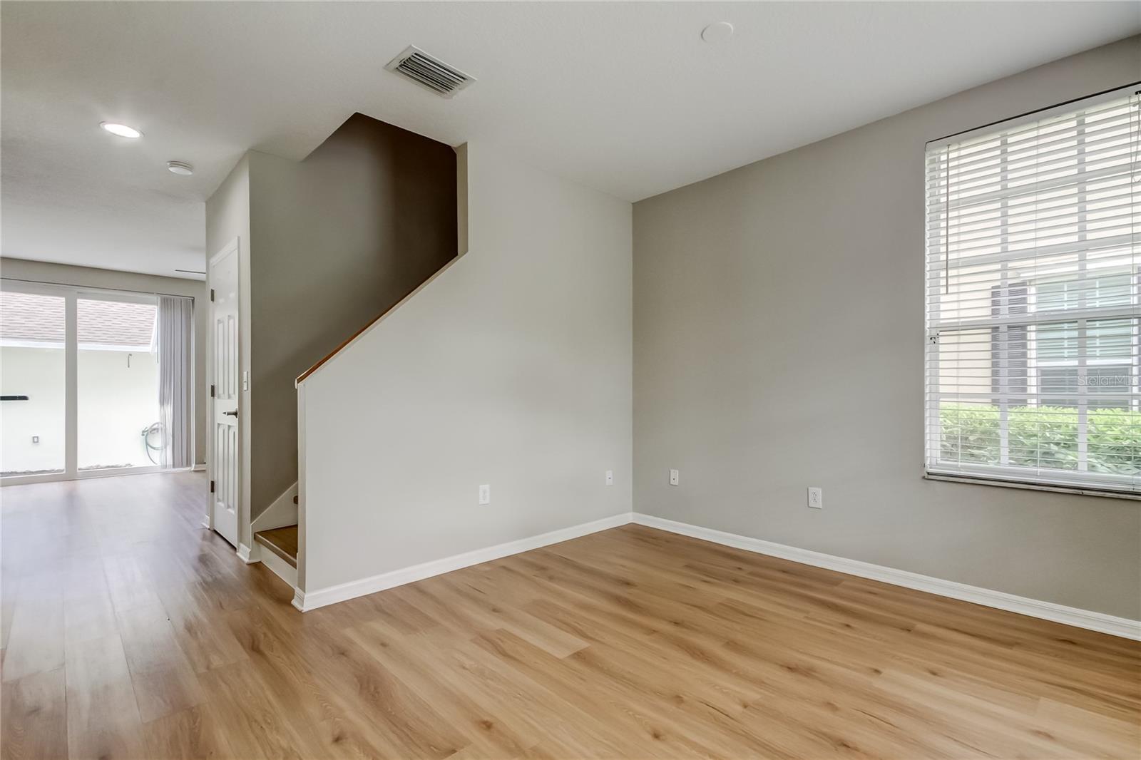 WESTCHASE SEC 325A - Residential Lease