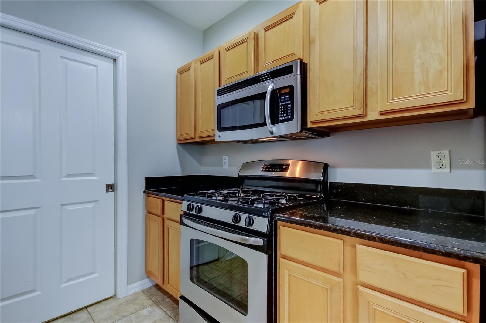 WESTCHASE SEC 325A - Residential Lease