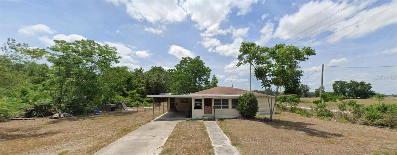 Discover this charming 3-bedroom, 2-bathroom home located in Bushnell, FL. The property features a spacious living area, a modern kitchen with ample cabinetry, and a cozy dining space. The master suite offers a private bath and generous closet space. Enjoy outdoor living with a large backyard appropriate for relaxation and entertaining. Conveniently situated near local amenities, this home combines comfort and accessibility in a delightful neighborhood setting.