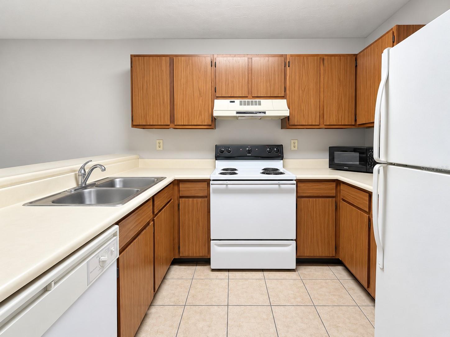111 SE 16TH AVENUE O206