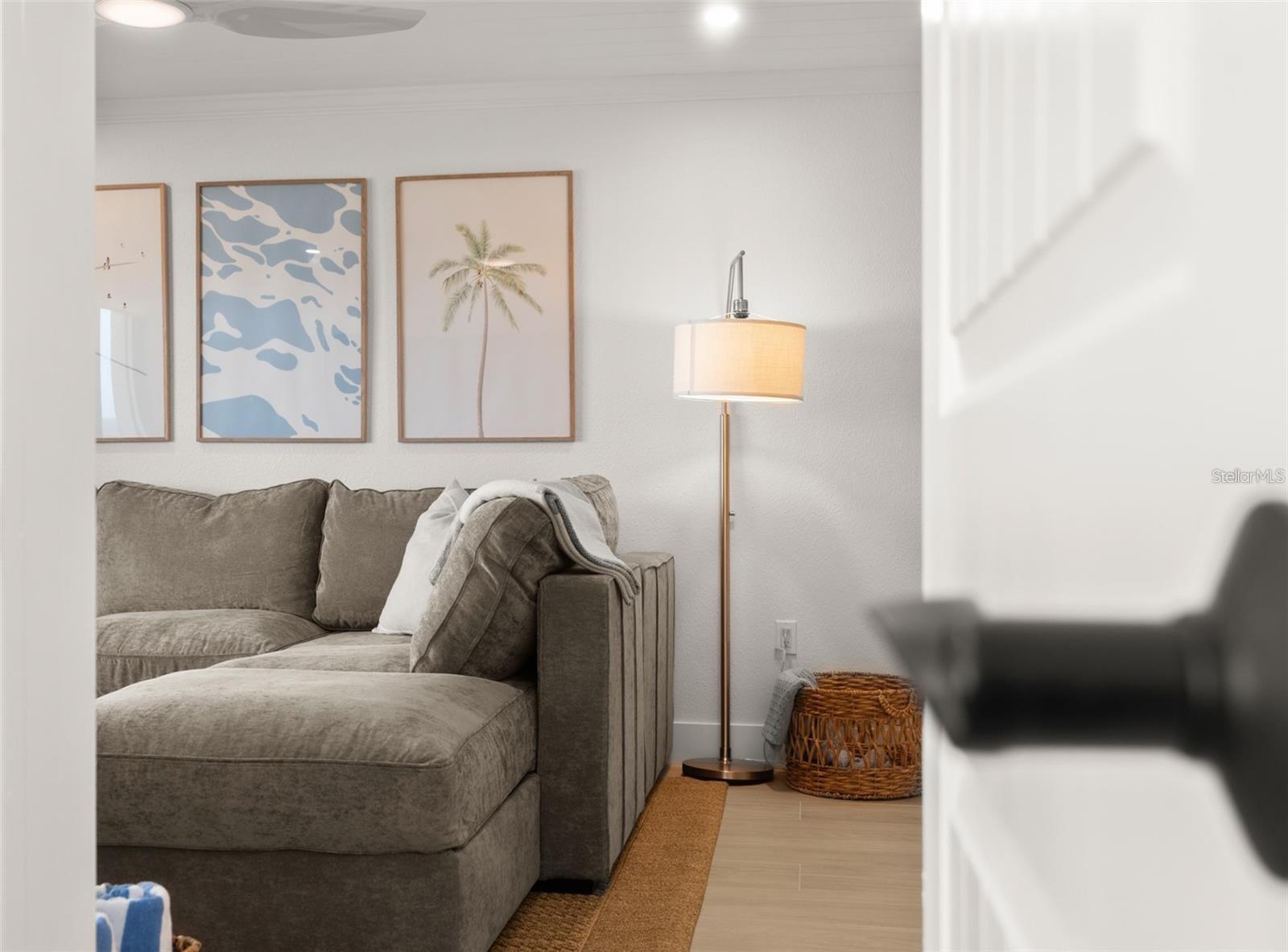 HACIENDA DEL SOL CONDO - Residential