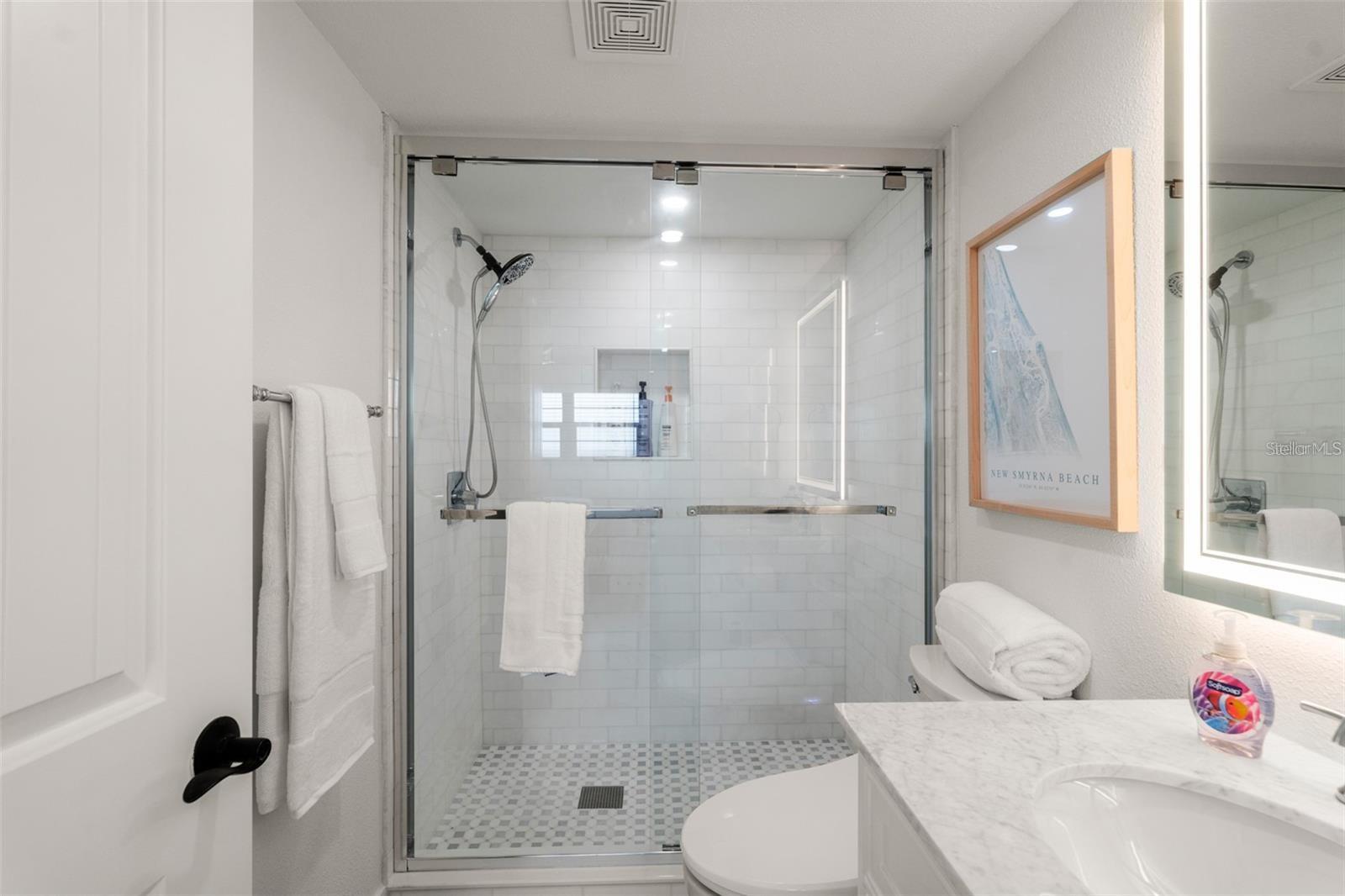 HACIENDA DEL SOL CONDO - Residential