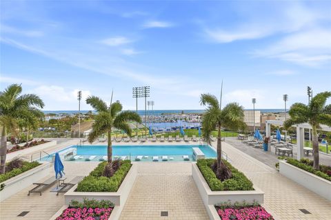 Photo of 301 1st Street S #802, St Petersburg, FL 33701 (MLS # TB8469915)