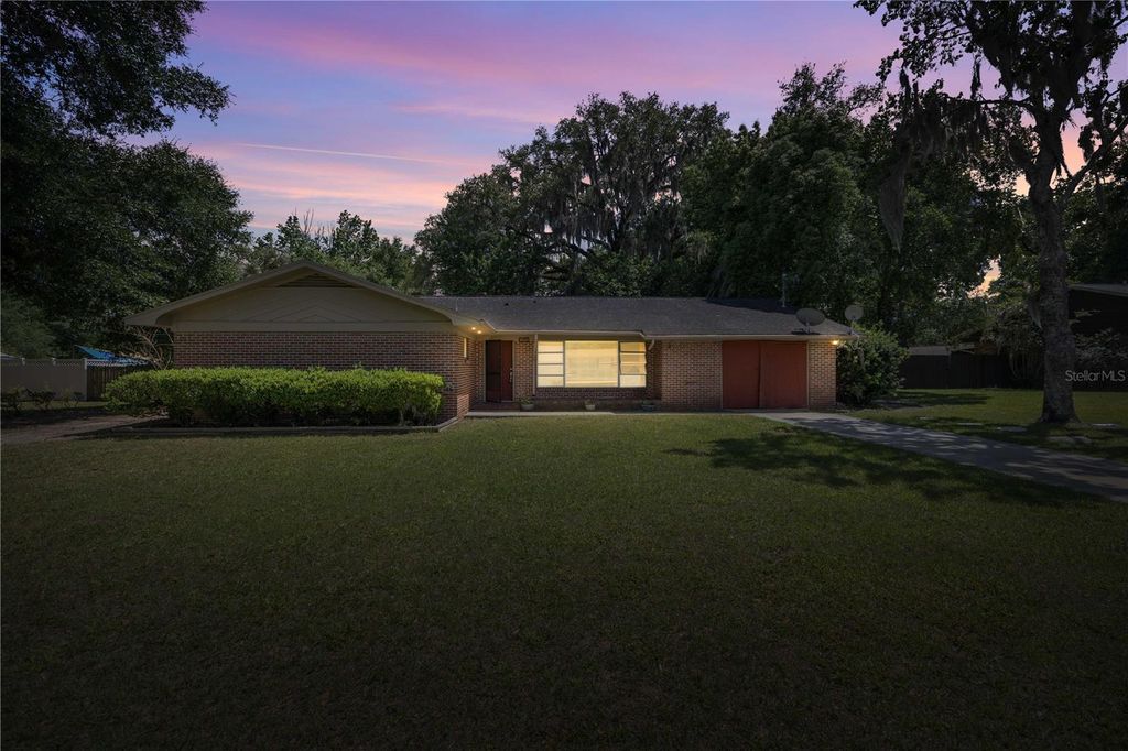 Photo of 3500 SW 25th Street, Ocala, FL 34474 (MLS # OM724019)